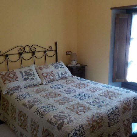 Apartamentos Rurales La Husteriza Руэнес Экстерьер фото