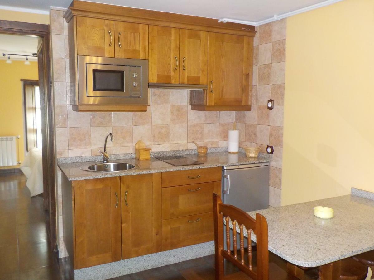 Apartamentos Rurales La Husteriza Руэнес Экстерьер фото