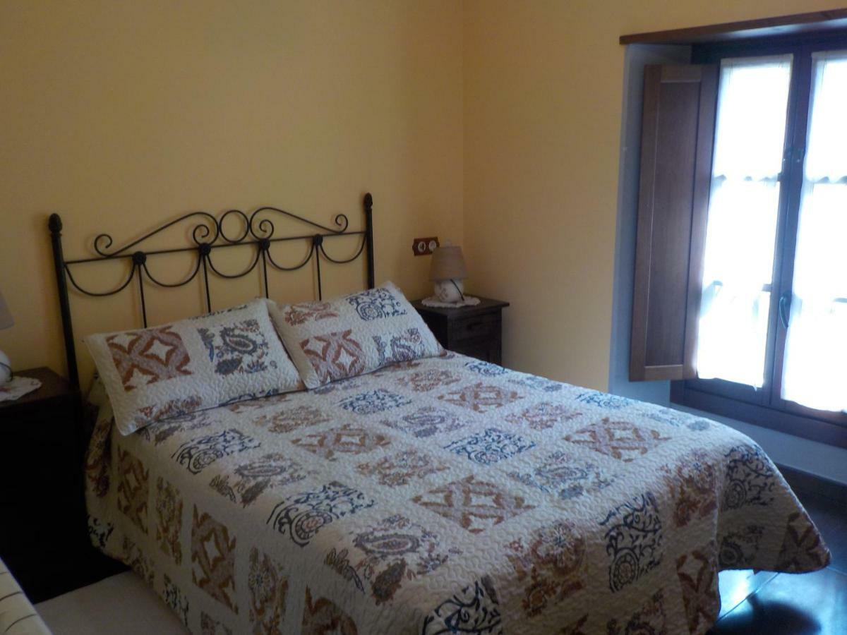 Apartamentos Rurales La Husteriza Руэнес Экстерьер фото
