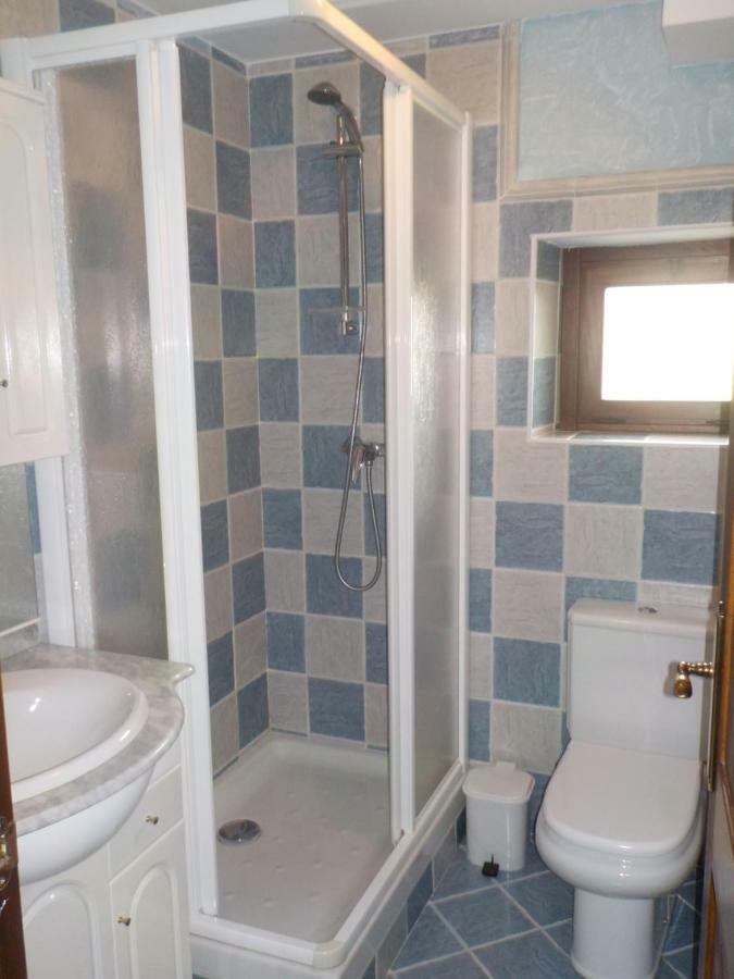 Apartamentos Rurales La Husteriza Руэнес Экстерьер фото